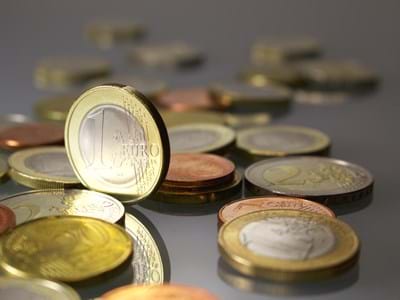 Geld_Münzen_752142_original_R_K_B_by_I-vista_pixelio.de.jpg